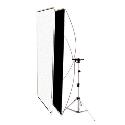 Interfit INT271 Black/White Flat Panel Reflector and Stand